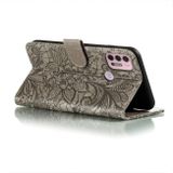 Peňaženkové kožené puzdro Lace Flower Embossed na Moto G10/G20/G30 - Šedá