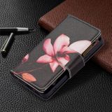 Peňaženkové kožené puzdro DRAWING na Samsung Galaxy S22 5G - Lotus