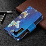 Peňaženkové kožené puzdro DRAWING na Samsung Galaxy S22 5G - Gold Butterfly