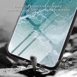 Sklenený kryt MARBLE na iPhone 14 Pro - Water Waves