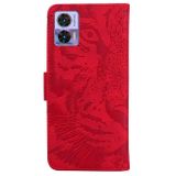 Peňaženkové kožené puzdro Tiger na Motorola Edge 30 Neo - Červená