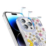 Gumený 3D kryt na iPhone 15 - Little Flower