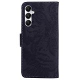 Peňaženkové kožené puzdro Tiger Embossed na Samsung Galaxy A05s - Čierna