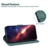Peňaženkové kožené puzdro Geometric Embossed na Samsung Galaxy A05s - Zelená