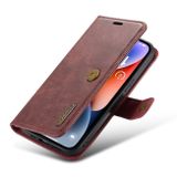 Peňaženkové kožené puzdro DG.MING na iPhone 15 Plus - Červená