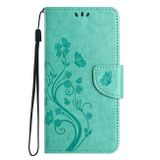 Peňaženkové kožené puzdro Butterfly Flower na iPhone 15 Plus - Zelená