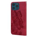 Peňaženkové kožené puzdro Butterflies na iPhone 15 Pro - Červená