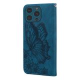 Peňaženkové kožené puzdro Butterflies na iPhone 15 Pro - Modrá