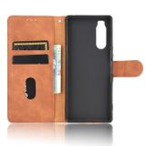 Peňaženkové kožené puzdro SKIN-FEEL na Sony Xperia 5 - Hnedá