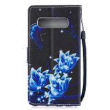 Peňaženkové kožené puzdro na Samsung Galaxy S10 - Blue flowers